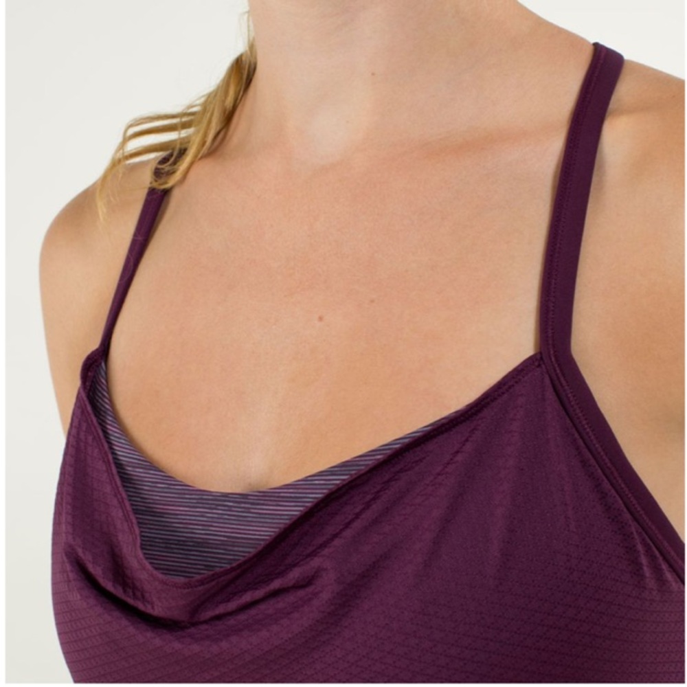 Lululemon C.Y.B Tank
Size 6 - Picture 3 of 6